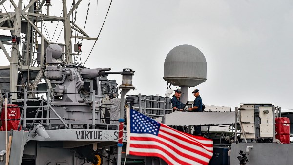 القوات البحرية الأمريكية