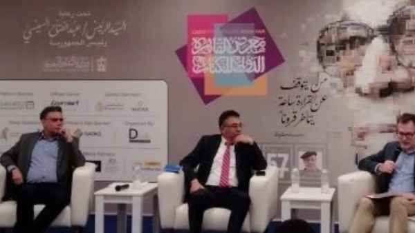 جانب من ندوة لتعزيز الوعي الديني وتحصين الطلاب من الفكر المتطرف