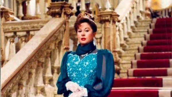 الفنانة الراحلة سمية الألفي