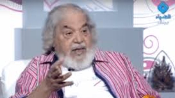  الفنان الراحل علي حسنين