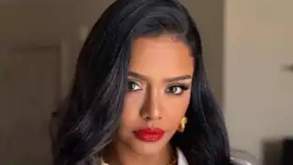 أسماء أبو اليزيد