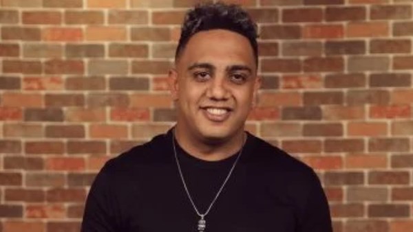 خلاف "أوس أوس" مع سمسار حول عمولة 300 ألف جنيه تحت تحقيق النيابة