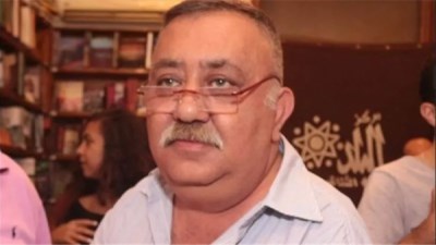 الروائي هشام يحيى