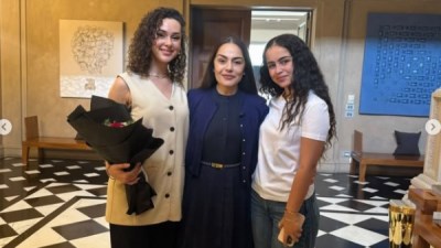 النجمة شريهان و شيرين أحمد 