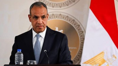 الدكتور بدر عبد العاطي