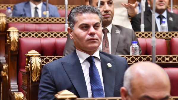 النائب مجدي البري، عضو لجنة العلاقات الخارجية والعربية والإفريقية بمجلس الشيوخ