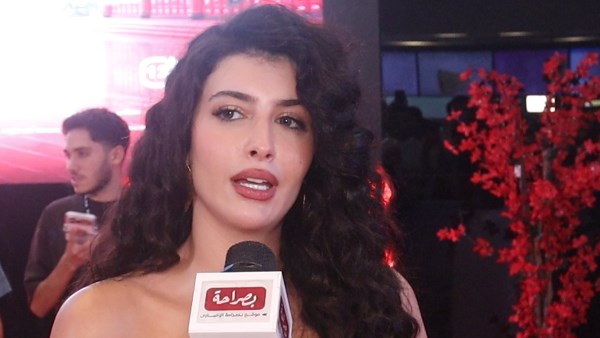الفنانة سارة بركة 