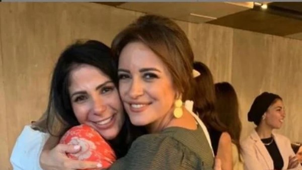 منى زكي  وريهام عبد الغفور