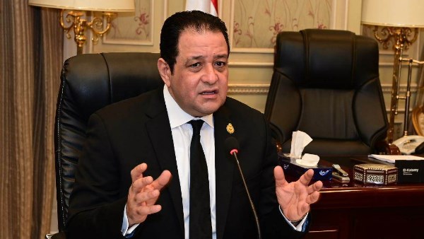 علاء عابد