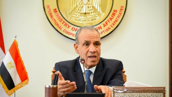الدكتور بدر عبد العاطي - وزير الخارجية والتعاون الدولي والمصريين بالخارج