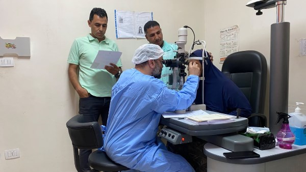 خدمات طبية مجانية وتدخلات علاجية.. «صناع الخير» تواصل دعم أهالي الفيوم