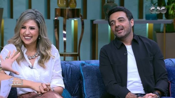 عمرو محمود ياسين وزوجته آيات أباظة 