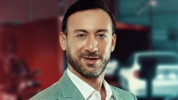 عابد عناني