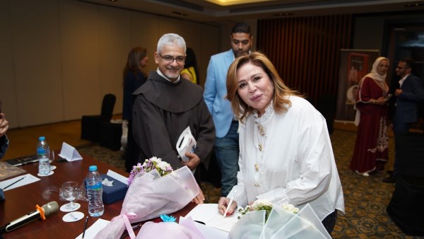 حفل توقيع كتاب "موعد مع إلهام" عن مشوار إلهام شاهين