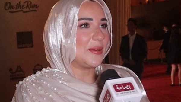 أسما شريف منير 