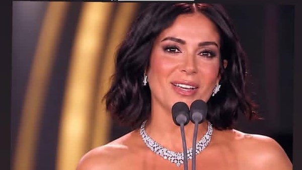 منى زكي 