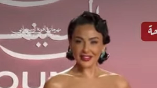ميس حمدان 