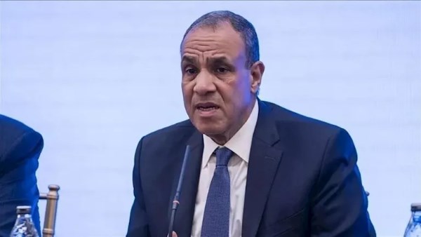 الدكتور بدر عبدالعاطي 