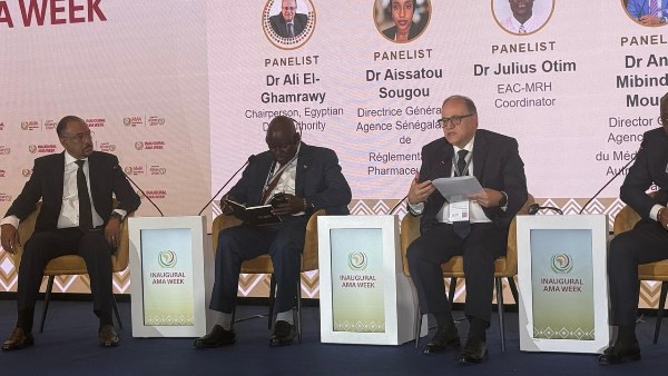 الدكتور علي الغمراوي، رئيس هيئة الدواء المصرية