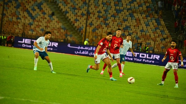 الأهلي والقناة
