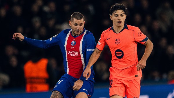 برشلونة وباريس