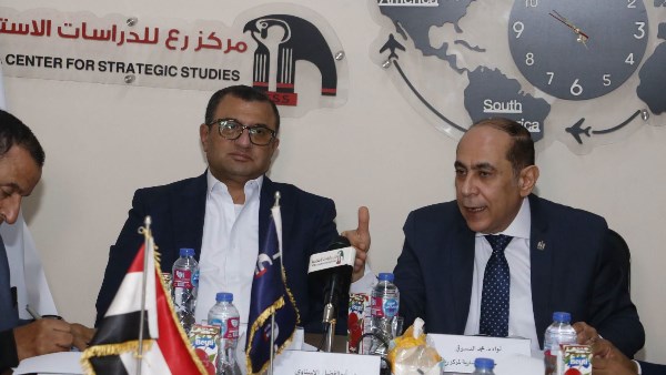 جلسة نقاسية بمركز رع