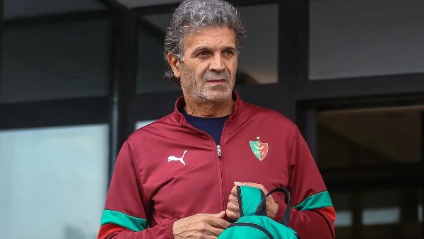  خالد بن يحيى مدرب مولودية الجزائر