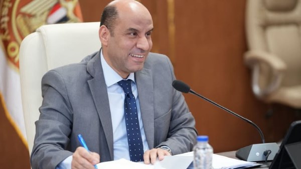 وزير العمل