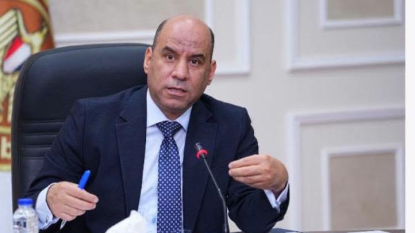 وزير العمل 