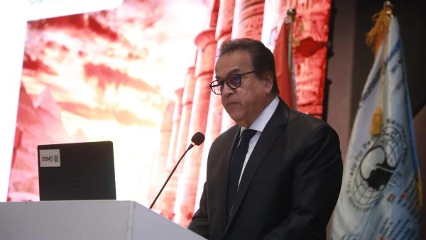  الدكتور خالد عبدالغفار، وزير الصحة والسكان