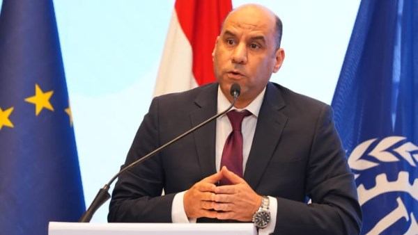 وزير العمل