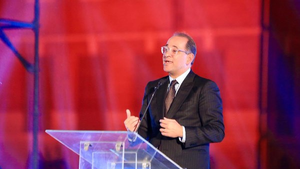  وزير المالية