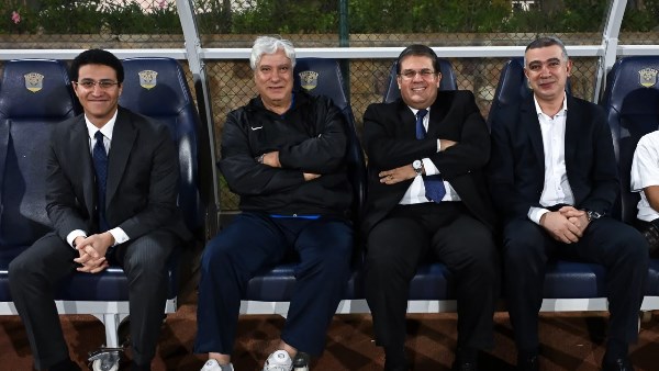 وفد السفارة في مران الزمالك