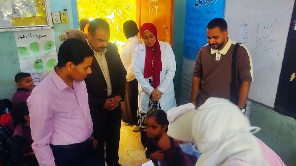 الحملة القومية للتطعيم ضد الحصبة بالأقصر