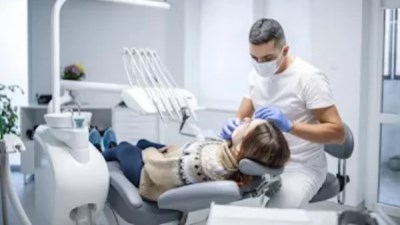 أطباء الأسنان 