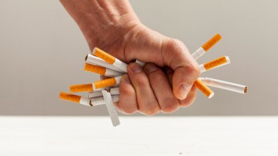 إعلانات التدخين 