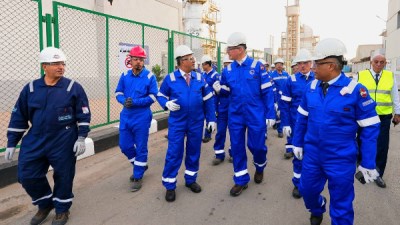 وزير البترول يتفقد شركة القاهرة لتكرير البترول ويشدد على السلامة