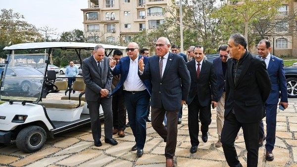 استعراض نتائج شراكة الهيئة العربية وطلعت مصطفى وشندلر لتوطين صناعة المصاعد في مصر 