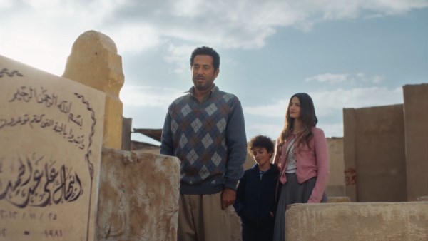 ب مشهد بكاء «عباس الريس»