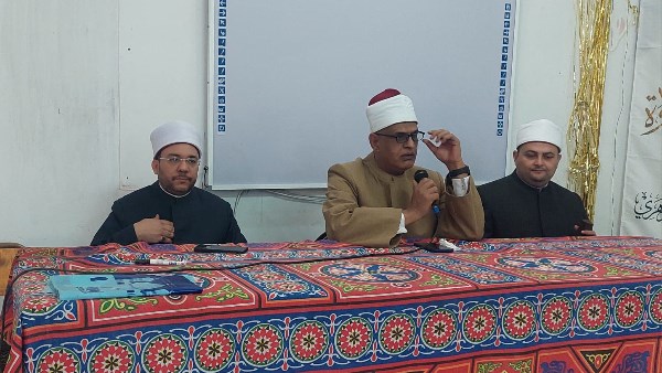 مدير مديرية أوقاف الإسكندرية يفتتح دورة فقه الصيام بالمركز الثقافي بمحرم بك لـ100 إمام وخطيب