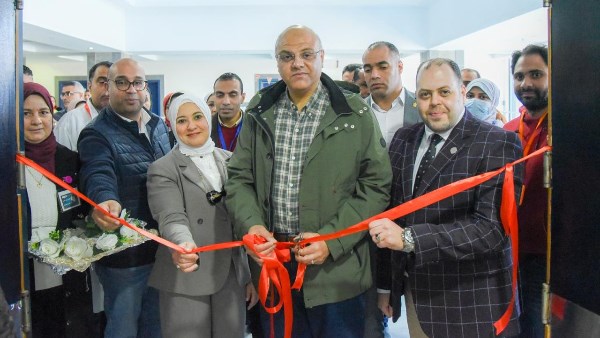 جانب من الإفتتاح 