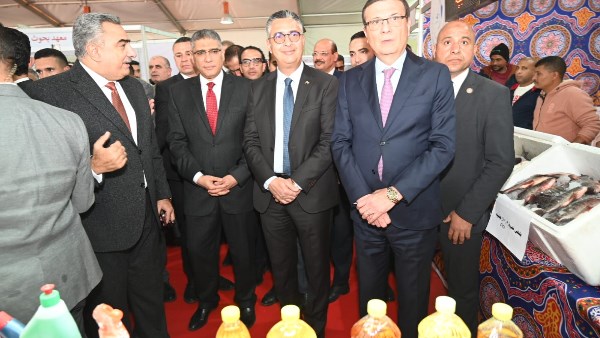 وزير الزراعة و وزير التموين