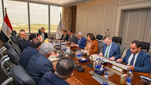 جانب من الاجتماع 