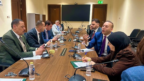 جانب من الاجتماع