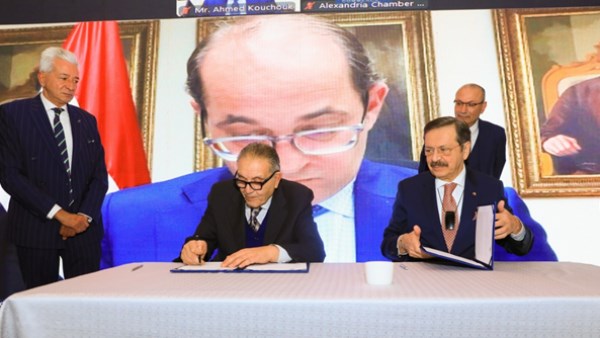 توقعان مذكرات تفاهم بين الغرف التجارية المصرية والتركية