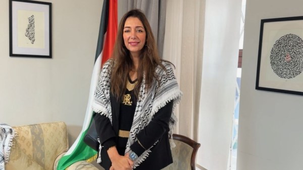 دينا محمود مؤسس معليش Uk