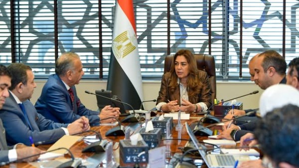 الدكتورة منال عوض وزيرة التنمية المحلية 