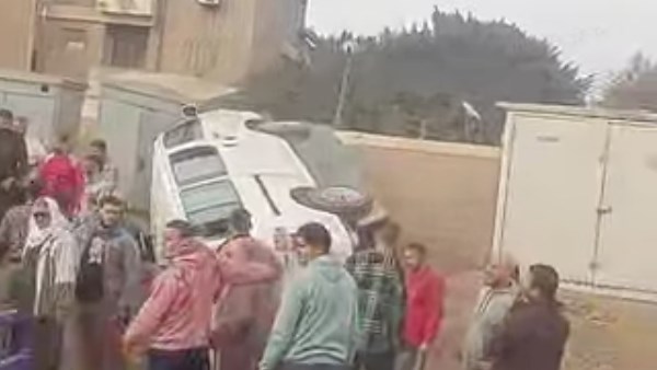 حادث انقلاب سيارة