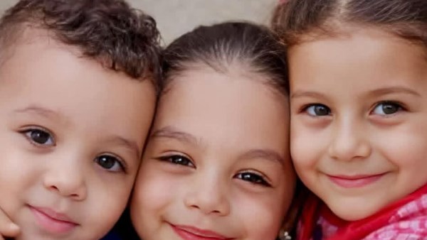 الأطفال الثلاثة 