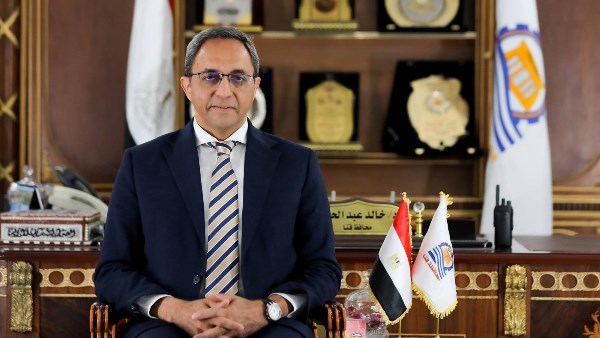 الدكتور خالد عبد الحليم محافظ قنا 